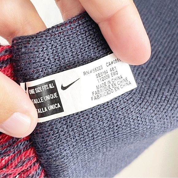 Nike Unisex Scarf Rectangle USA Soccer USMNT Acrylic Tassels Blue Red Reversible - Picture 3 of 9